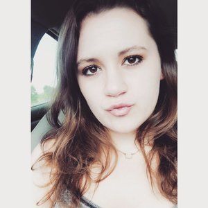 Meet your Posher, Hadlie